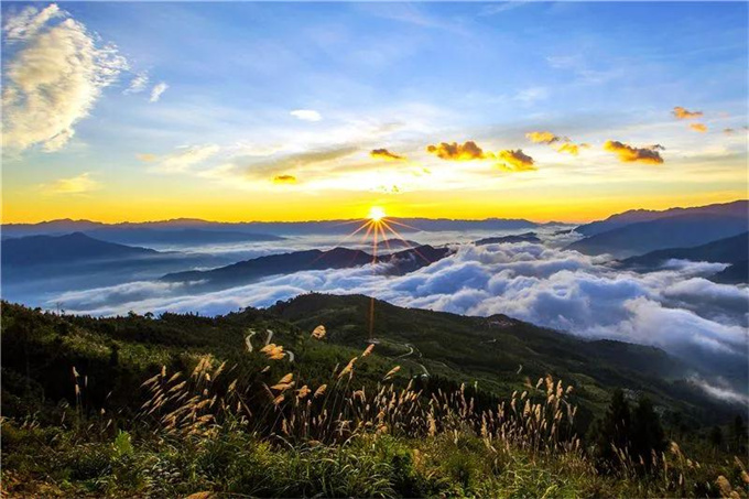 红河大围山：北回归线上的绿色明珠